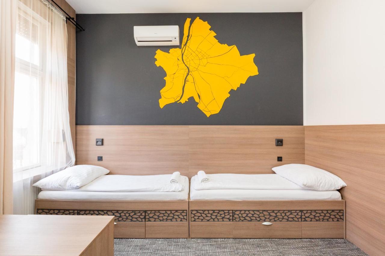E14 Design Hostel ブダペスト エクステリア 写真