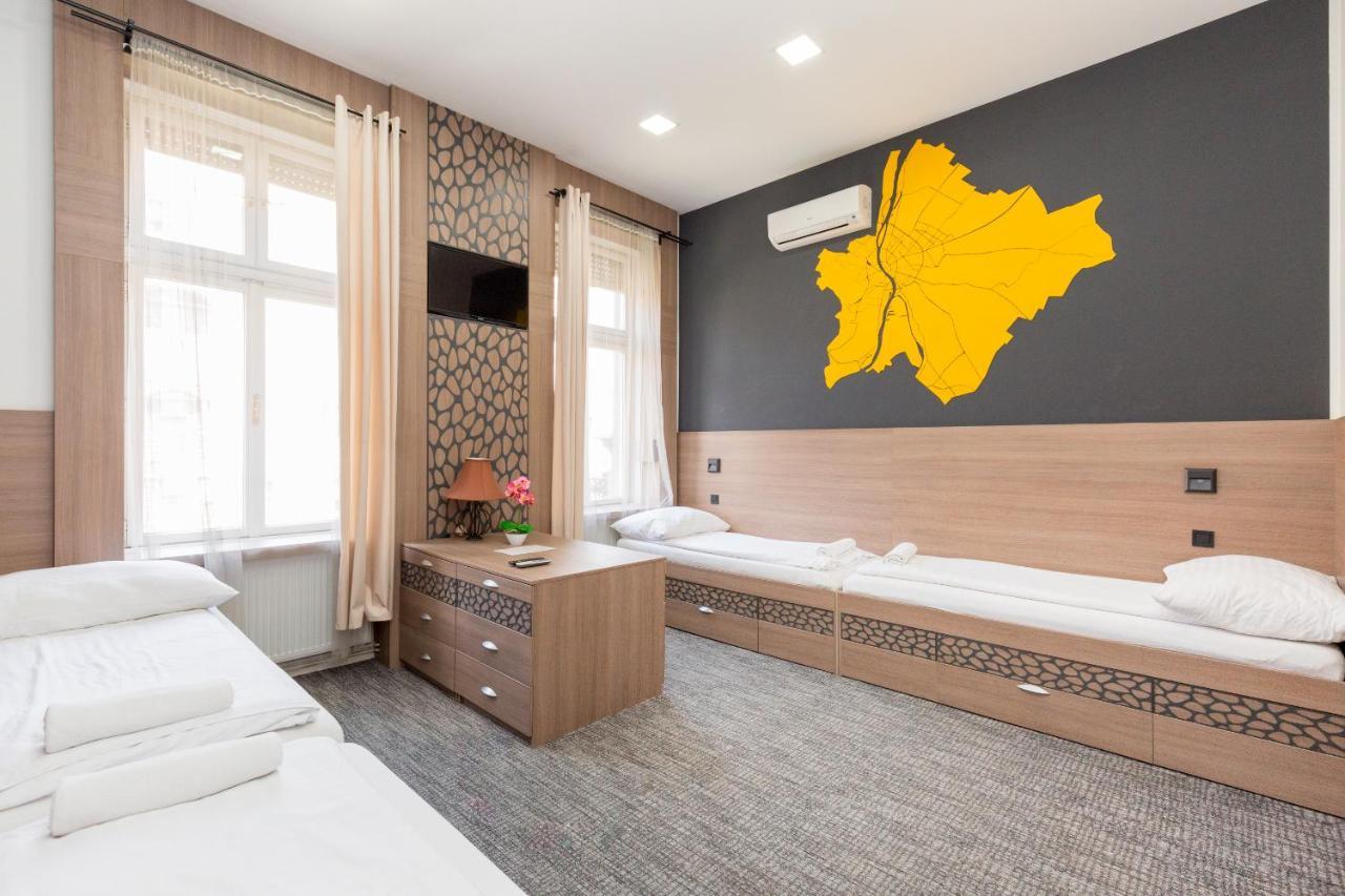 E14 Design Hostel ブダペスト エクステリア 写真